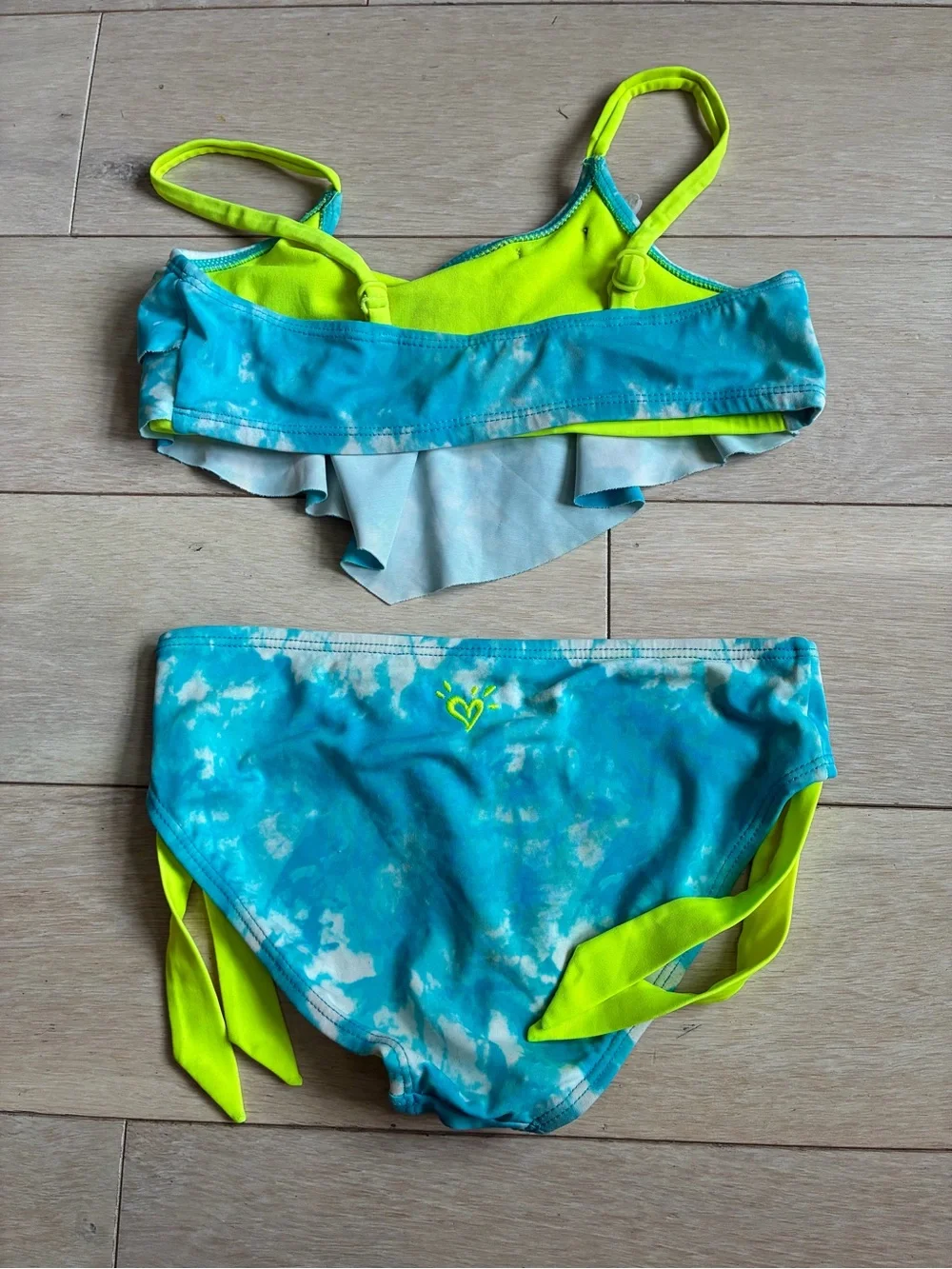 Justice Kids Two-Piece Swim Set in Turquoise and Neon Yellow GUC Size 7